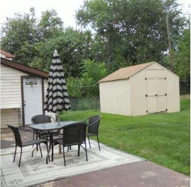 40 Plumtree Ln, Willingboro, NJ 08046 - photo 4