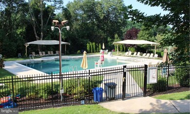 Radnor House unit 110, Bryn Mawr, PA 19010 - photo 2