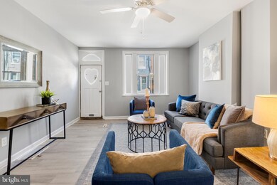 2042 Fernon St, Philadelphia, PA 19145 - photo 3