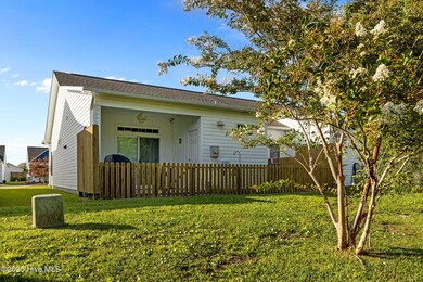 702 Pirates Landing Dr, Beaufort, NC 28516 - photo 4