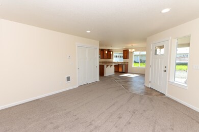 3914 Third Street, Tillamook OR-09