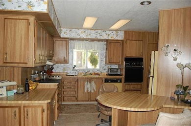 18960 Baker Rd, Bend, OR 97702 - photo 7