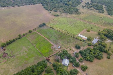 609 Wells Ln, Weatherford, TX 76085 - photo 6