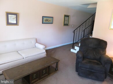 1247 Deanwood Rd, Parkville, MD 21234 - photo 6