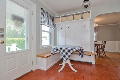 439 Metacom Ave, Bristol, RI 02809 - photo 7