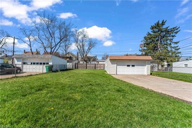 5184 Catherine St, Maple Heights, OH 44137 - photo 4