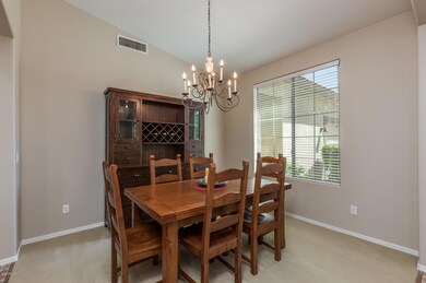 6) FORMAL DINING