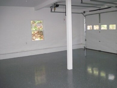 11 Ladyslipper Cir, Amherst, MA 01002 - photo 4