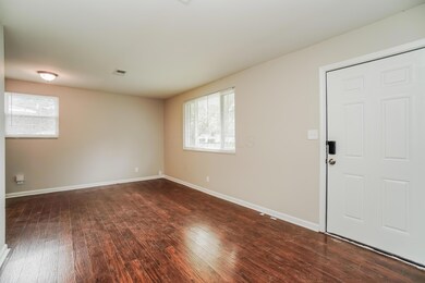 1246 Arkwood Ave, Columbus, OH 43227 - photo 5