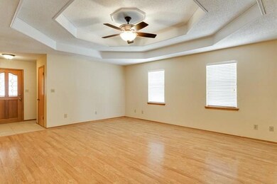 819 Nada Dr, Alamo, TX 78516 - photo 2