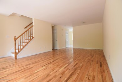 3908 Victory Blvd, Staten Island, NY 10314 - photo 4