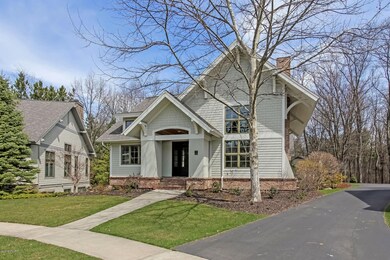 003-Front_View-2596053-medium
