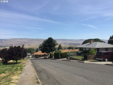 1609 Nevada St, the Dalles, OR 97058 - photo 5
