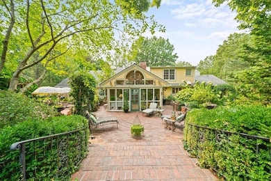 3125 Tomahawk Rd, Mission Hills, KS 66208 - photo 2