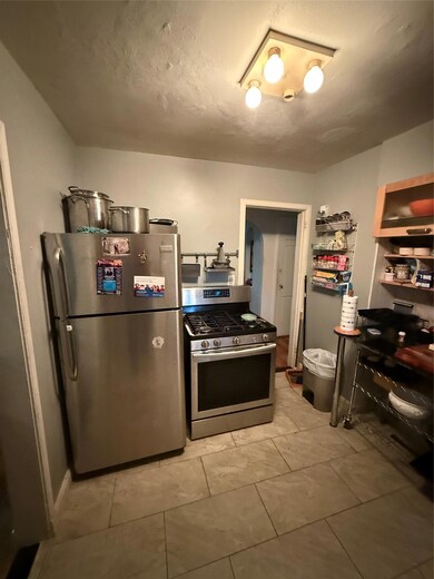 15 Astor Place, Valley Stream, NY 11581 - photo 6