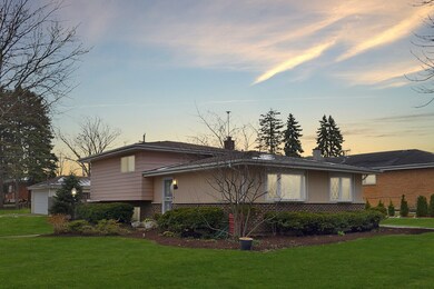 350 E North End Ave, Elmhurst, IL 60126 - photo 2