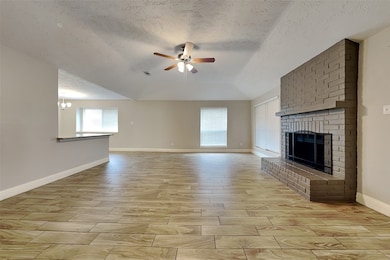 19902 Pinefield Ct, Humble, TX 77338 - photo 4