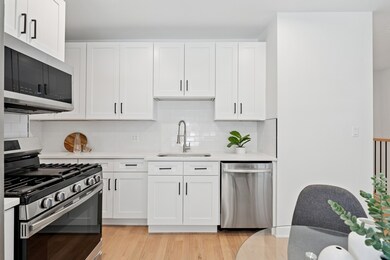 6755 N Hermitage Ave unit 3, Chicago, IL 60626 - photo 6