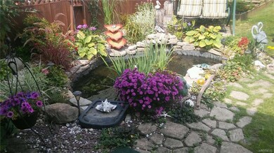 1307 Vanderbilt Ave, Niagara Falls, NY 14305 - photo 5