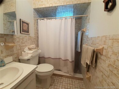 7430 SW 39th St, Davie, FL 33314 - photo 6