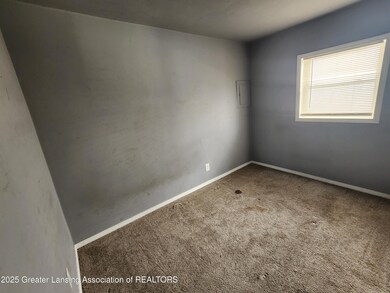 624 S Hayford Ave, Lansing, MI 48912 - photo 4
