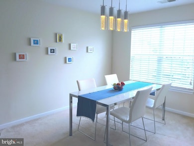 11812 Eton Manor Dr unit 104, Germantown, MD 20876 - photo 2