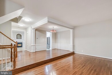 9504 Lagersfield Cir, Vienna, VA 22181 - photo 6