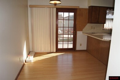 1011 1011 N 4th St, New Ulm, MN 56073 - photo 7