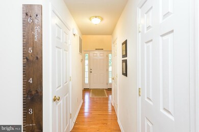 35432 Wilderness Shores Way, Locust Grove, VA 22508 - photo 5