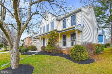 6906 Tolling Bells Ct, Columbia, MD 21044 - photo 3