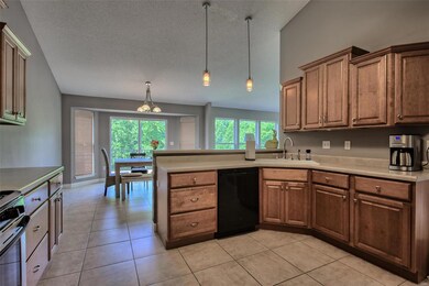 1112 Oak Ln, Maryville, IL 62062 - photo 7