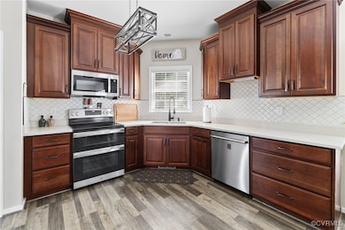 Kitchen w new appliances, fixtures, stone counters