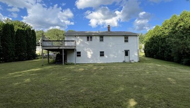 12 Surrey Ln, Webster, MA 01570 - photo 5