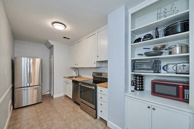 183 Marlborough St unit B, Boston, MA 02116 - photo 7