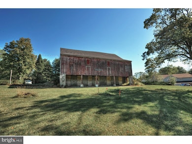 1337 Gravel Pike, Schwenksville, PA 19473 - photo 3