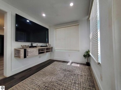 5508 E Johnson Rd, Ithaca, MI 48847 - photo 6