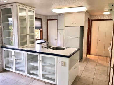 1790 6th Ave, West Linn, OR 97068 - photo 6