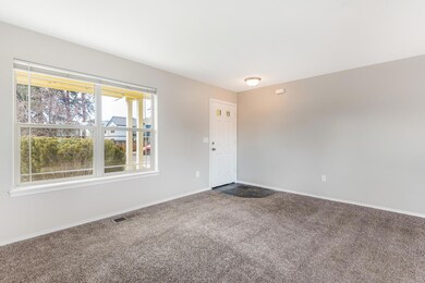 20198 Lora Ln, Bend, OR 97702 - photo 5