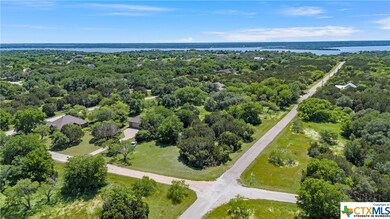 6029 Wildwood Dr, Whitney, TX 76692 - photo 5