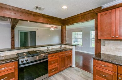 4120 Beggs St, Houston, TX 77009 - photo 7