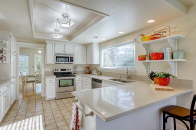 Painted cabinets w/ Quartz counters
