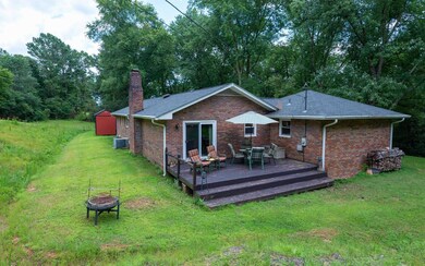 2221 Lower Cartecay Rd, Ellijay, GA 30536 - photo 4