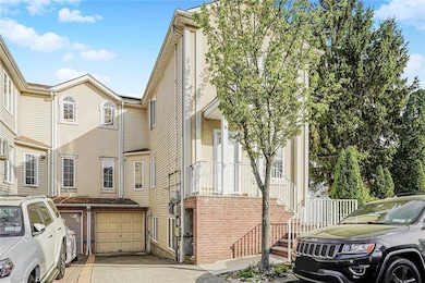 68 Erika Loop, Staten Island, NY 10312 - photo 3