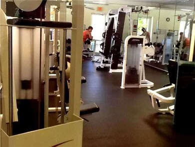 21137 NE 33rd Ave, Miami, FL 33180 - photo 7