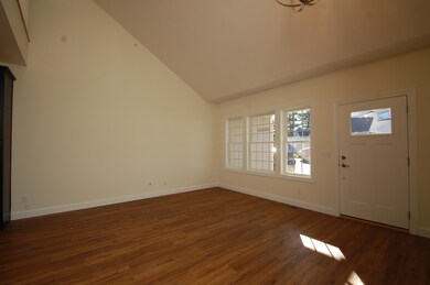 14 Sheffield Way unit 2B, Londonderry, NH 03053 - photo 5