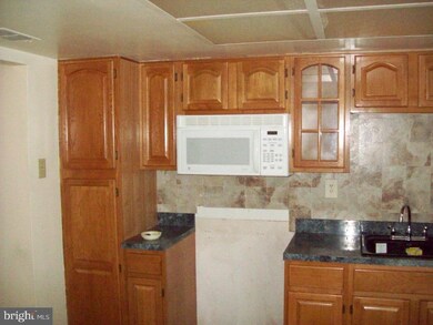 35 Fairmount Dr, Willingboro, NJ 08046 - photo 7