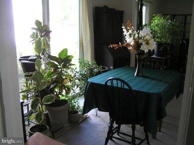 1011 Monroe St, Annapolis, MD 21403 - photo 3