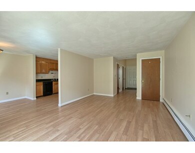 61 Decarolis Dr unit 61, Tewksbury, MA 01876 - photo 5