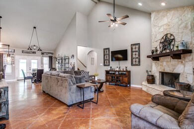 15214 Flying Cir, Helotes, TX 78023 - photo 6