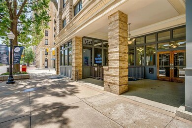 Located steps from the corner of Houston St and 9t